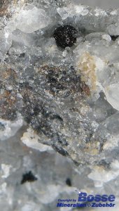 Antimonit (Stibnit)